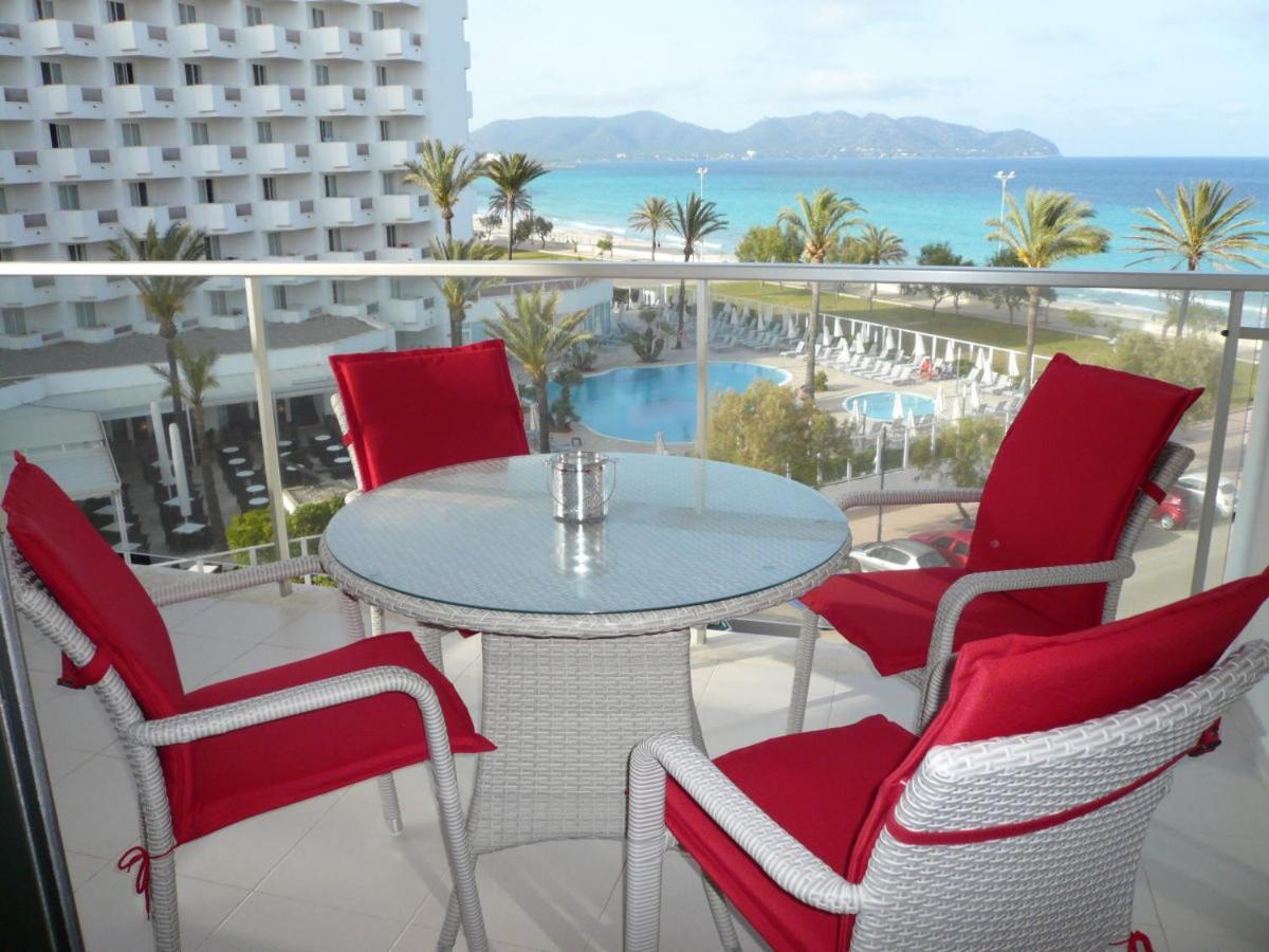 Modern Apartment With Stunning Sea View Cala Millor  Ngoại thất bức ảnh